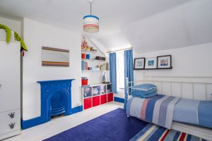 Photo 32- click for photo gallery